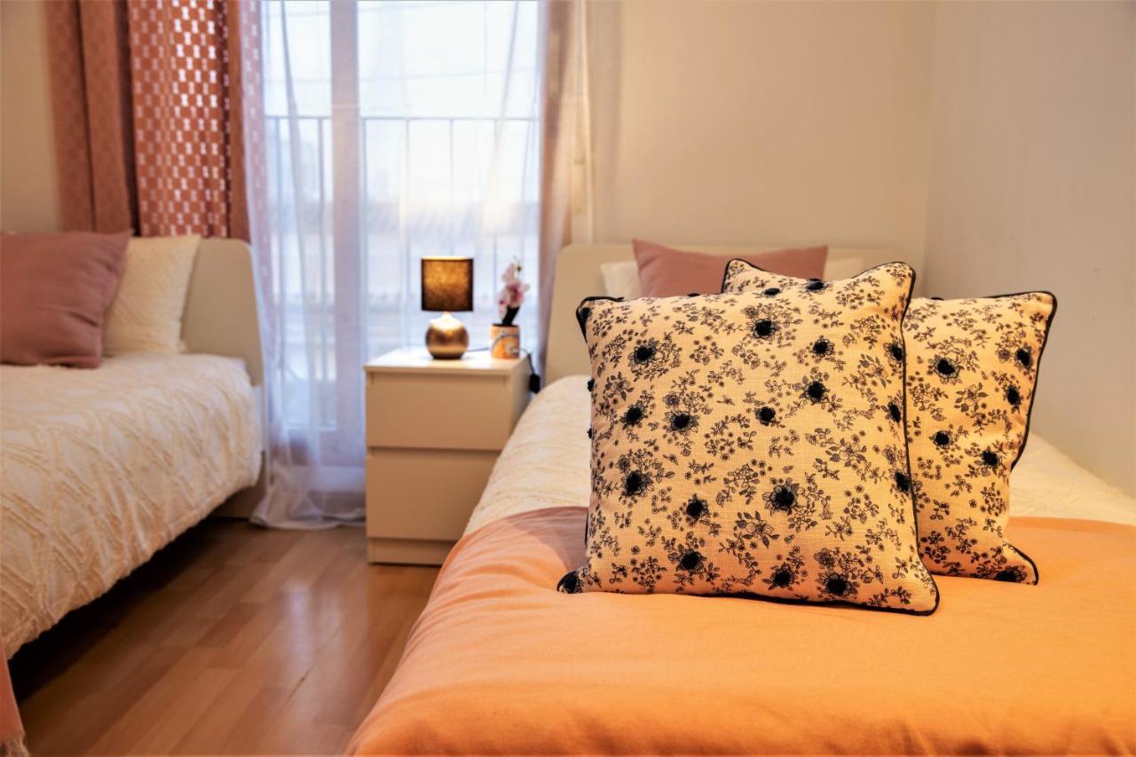 Penthouse Duplex In A 4 Floors Spanish House -8 Min To Center By Metro Valencia Exterior foto